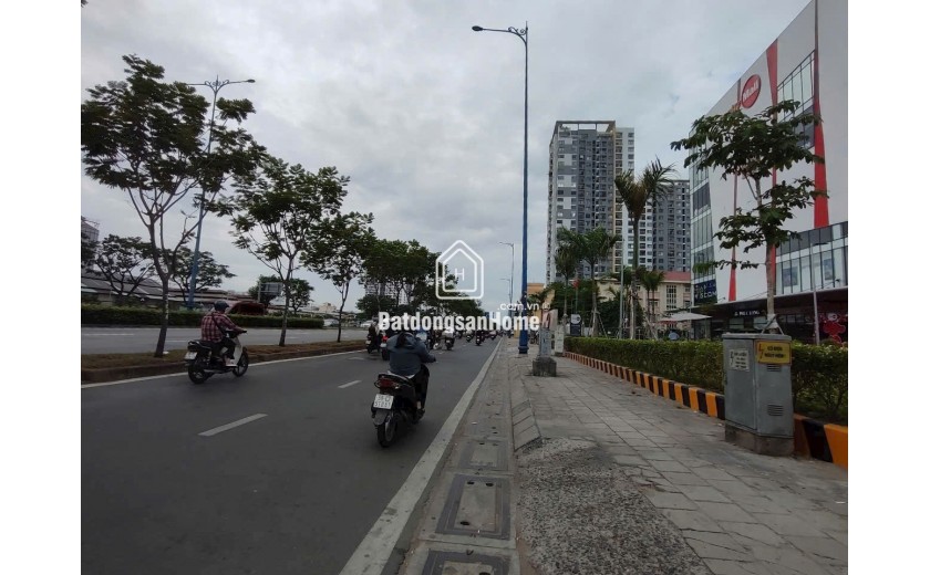 NHÀ MAI XUÂN THƯỞNG QUẬN 6, 3 TẦNG DIỆN TÍCH 4X13 M CHỈ 7 TỶ