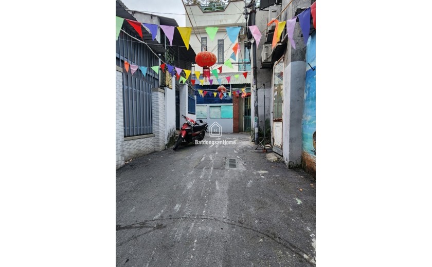 ♪ Nhà kiệt 2.5m Thẳng 60m ra MT Trần Cao Vân, 36m2, 2 tầng cứng, sạch, nhỉnh 2 tỷ