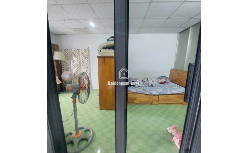 ♣ Nhà kiệt 2.5m Thẳng thông 60m ra MT Trần Cao Vân, 36m2, 2 tầng cứng, sạch, nhỉnh 2 tỷ
