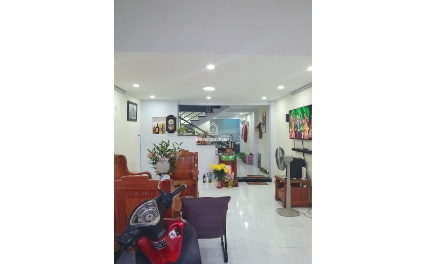 Bán nhà 83m2, 4PN, 2WC, 4.4 tỷ, Bình Trị Đông B, Bình Tân