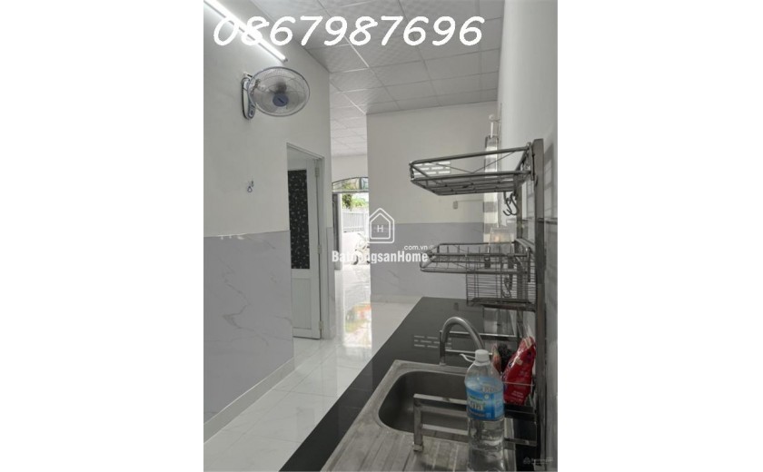 hãy nhanh tay sở hữu căn nhà riêng trên mặt đường 2/4, Phường Vạn Thạnh, Nha Trang - giá 2,68 tỷ VND