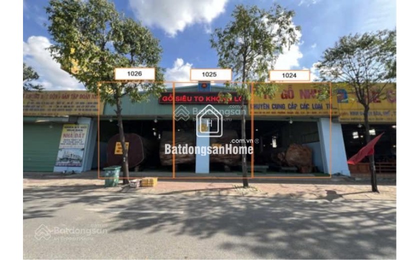 Chủ cần bán đất mặt tiền đường Hà Huy Giáp - Phường Thạnh Lộc tổng diện tích 3.400m2 giá 224 tỷ.