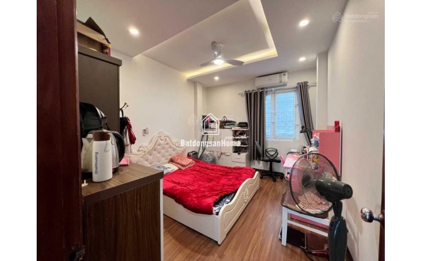 Bán nhà Phạm Văn Đồng, 65m2, 5tầng, phân lô, lô góc 3 mặt ngõ ôtô tránh - 19tỷ