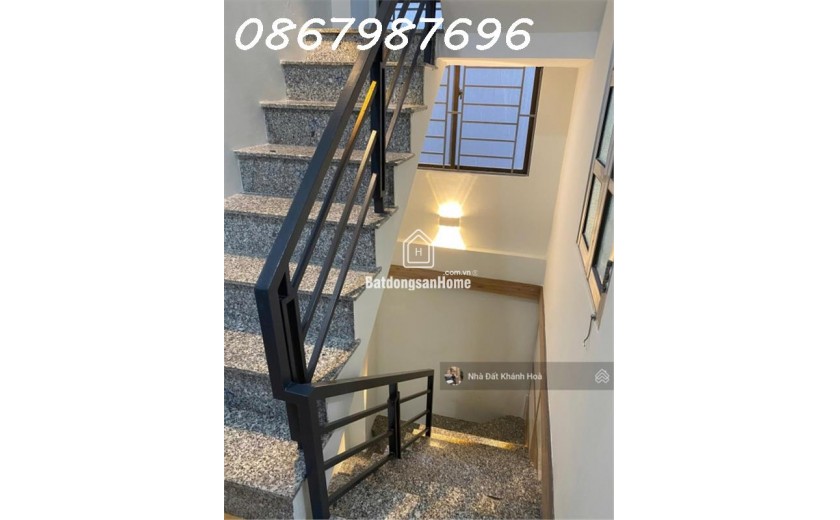 Bán Nhà 2 Mặt Tiền Gần Đường Số 4 (Thích Quảng Đức), Nha Trang - Giá 3,5 Tỷ