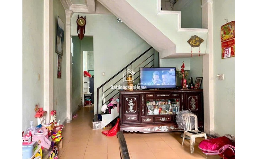 Bán nhà 2 tầng kiệt xe ba gác Nguyễn Huệ sát mặt tiền - Gần Hai Bà Trưng , Vĩnh Ninh , TP Huế ✅