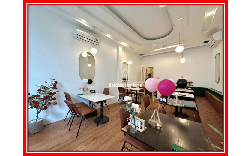 Cho thuê  mặt bằng kinh doanh đắc địa  33m2, 2 tầng, ô tô đỗ cửa gần Nhà Hát Lớn