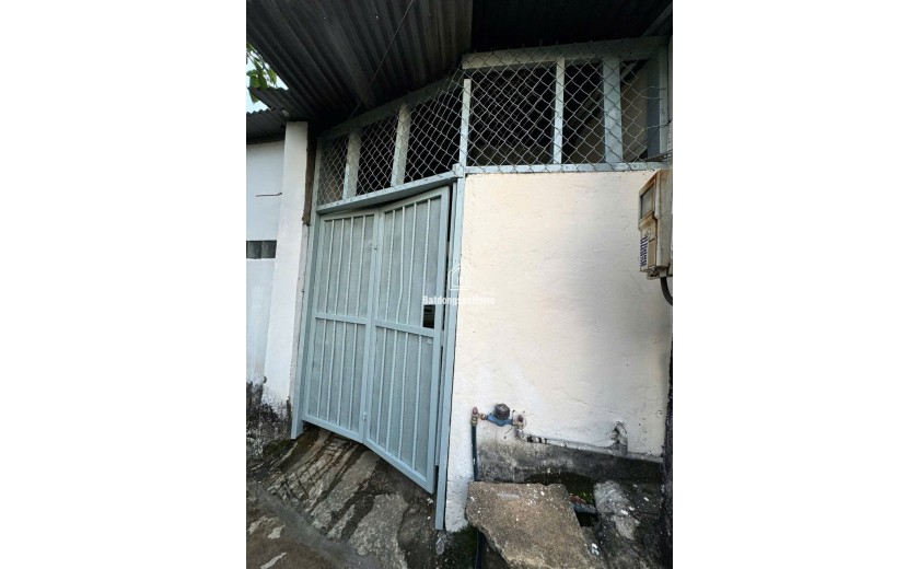 Siêu rẻ! Bán nhà lầu 70m2 P.Tam Hiệp gần công ty Bitis chỉ 1tỷ650