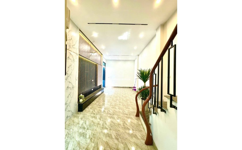 BÁN NHÀ THỤY KHUÊ TÂY HỒ 6 TẦNG THANG MÁY ÊM RU NỘI THẤT ĐẸP THOÁNG SÁNG SỔ ĐỎ HOA KHÔI GIÁ 7,9 TỶ
