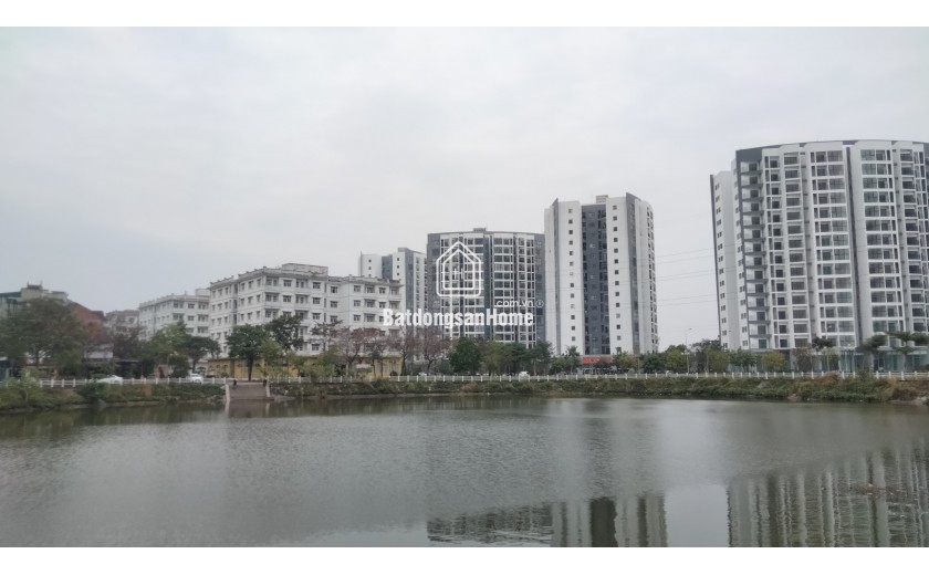 Biệt thự thô khu vip Sài Đồng – 216m², 4 tầng, vỉa hè rộng, ô tô tránh, giá tốt