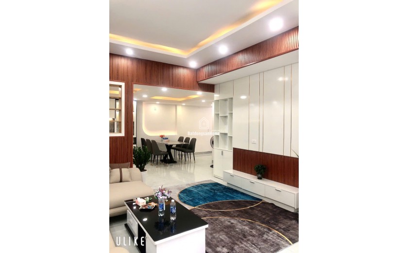 ♥ Nhà  Kiệt Nhựa Hùng Vương, 67.5m2, ngang 5.6m, 3 tầng cứng đẹp, 3PN, sân thượng chill, ở ngay, 3.xx tỷ