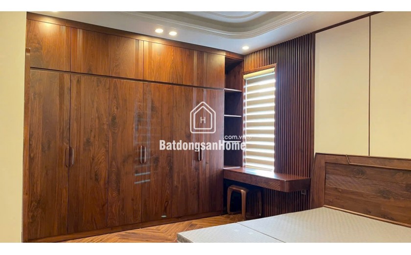 Bán nhà phân lô cán bộ ngõ 87 Tam Trinh – 69m², 5 tầng, ô tô tránh, vỉa hè rộng
