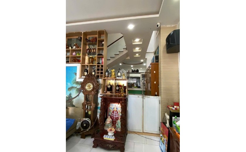 BÁN GẤP NHÀ 4 TẦNG - MẶT TIỀN ĐƯỜNG 12M - KHU TÊN LỬA - SÁT BÊN AEON MALL