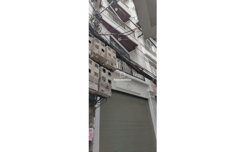 BÁN NHÀ MỚI - ĐẸP PHỐ NGỌC THỤY ,35M2,4 TẦNG,MẶT TIỀN 3.7M,5.9 TỶ,LONG BIÊN.