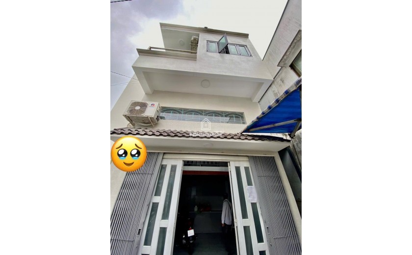 SIÊU PHẨM - HƠN 3 TỶ - 4 TẦNG - HẺM NHỰA XE TẢI 6M - P10 TÂN BÌNH