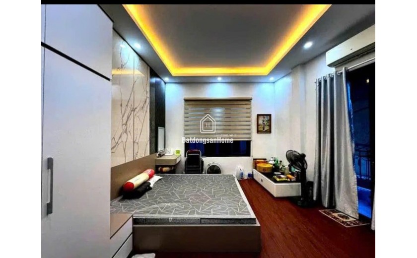 Bán Nhà Dân Xây  Cổ Linh – Long Biên  Ngõ Rộng – Gần Ô Tô – 52m² – Nhỉnh 7 Tỷ