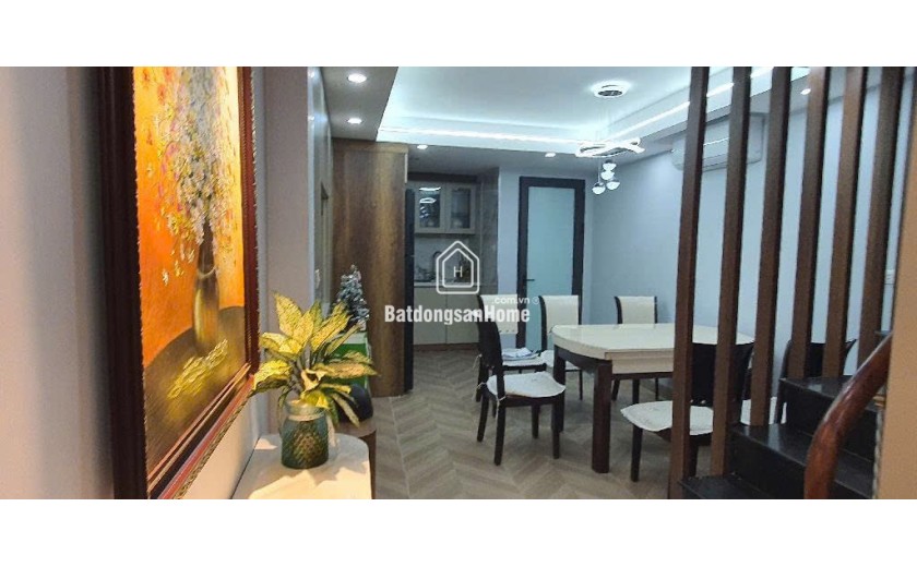 LÒ ĐÚC - LONG LANH, SẴN Ở - 2 THOÁNG, GẦN PHỐ - DT 40M2 - 6.8 TỶ