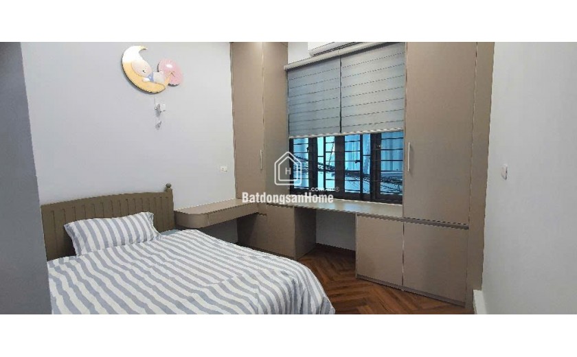 LÒ ĐÚC - LONG LANH, SẴN Ở - 2 THOÁNG, GẦN PHỐ - DT 40M2 - 6.8 TỶ