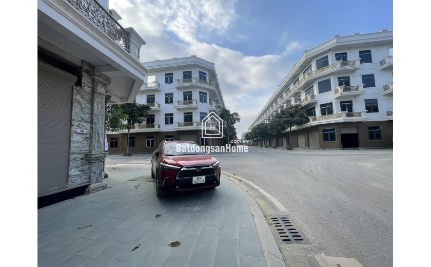 CẶP GÓC TP.THANH HÓA, 1 BƯỚC RA ĐẠI LỘ. SẴN SỔ SANG TÊN. KINH DOANH NGAY. LH: 0966 343 969