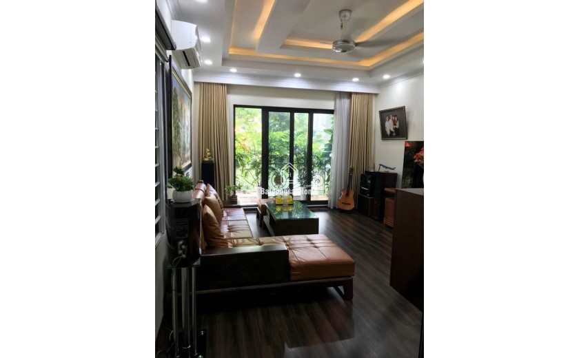 SIÊU PHẨM Á HẬU BỒ ĐỀ LONG BIÊN 
89m2 x 7 TẦNG 
GIÁ 30.9 TỶ. ( CÓ THƯƠNG LƯỢNG)