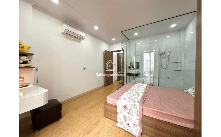BÁN NHÀ PHÚ NHUẬN - 40M2, GIÁ 5.8 TỶ - gần Phan Xích Long