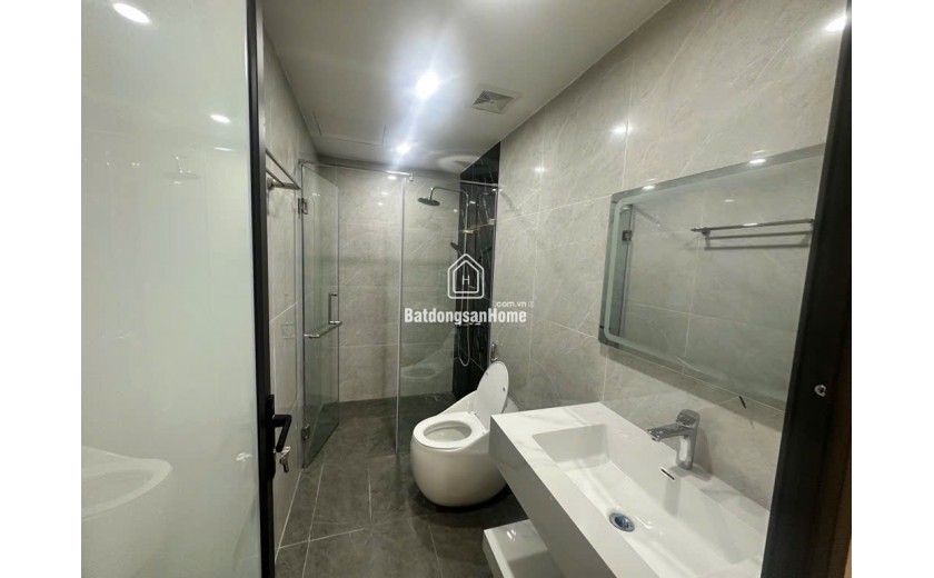 Nhà Đàm Quang Trung 43m 6 tầng thang máy ngõ ô tô mt 5m trung tâm 10.8 tỷ