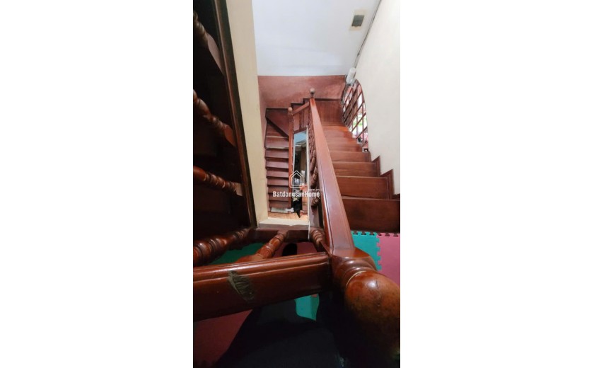 Nhà mặt đường KD tốt Thanh Am Thượng Thanh vỉa hè ô tô tránh dân cư đông đúc 82m 15 tỷ
