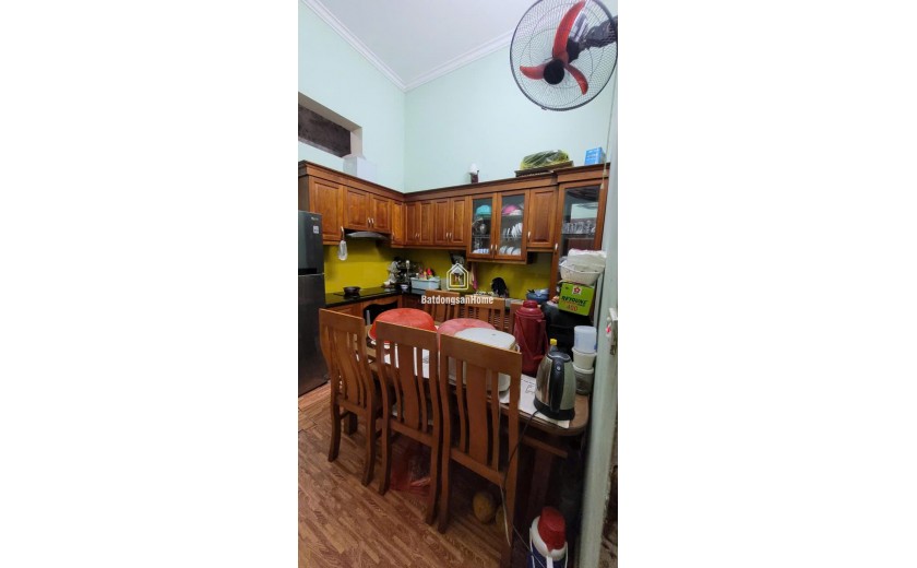 Nhà mặt đường KD tốt Thanh Am Thượng Thanh vỉa hè ô tô tránh dân cư đông đúc 82m 15 tỷ