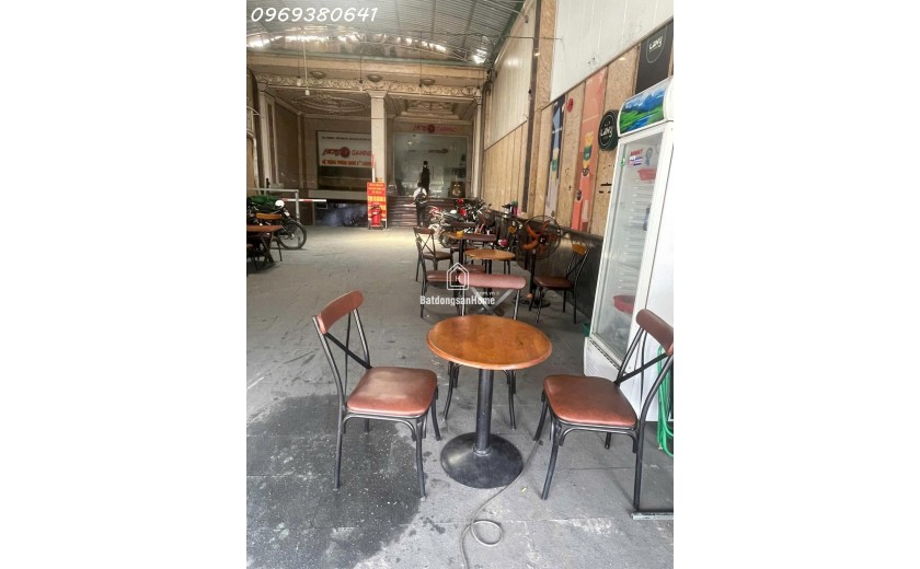 Mình cần sang quán cf, trà sữa số 20 Trung Mỹ Tây 13 quận 12