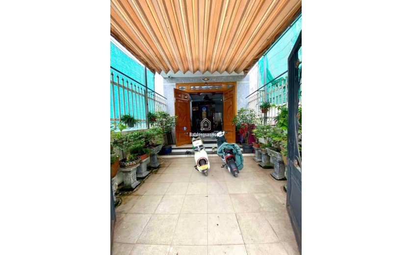 4 TẦNG MÁI THÁI KIỂU ÂU - HXH QUAY ĐẦU - NGAY CHỢ HẠT ĐIỀU  - 95M2 - NHỈN 5Đ