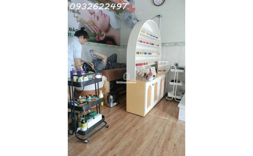 Cần sang tiệm Nails Mặt tiền đường Huỳnh Thị Hai Địa chỉ:  đường Huỳnh Thị Hai, P Tân Chánh Hiệp, Quận 12TP Hồ Chí Minh