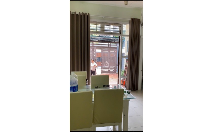 Bán gấp nhà khu phố tây An Thượng .                                                                   .