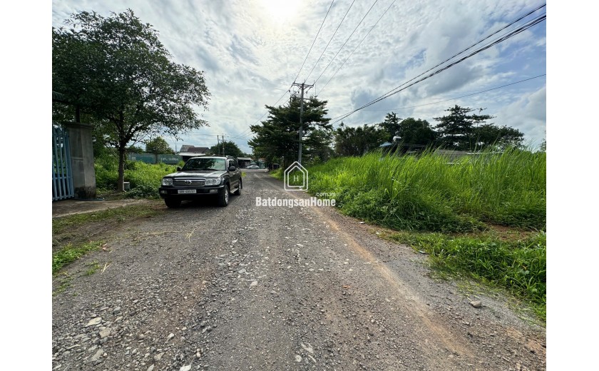 Cần tiền bán lô đất đẹp, giá cả hợp lý tại xã Hưng Lộc, Thống Nhất, Đồng Nai