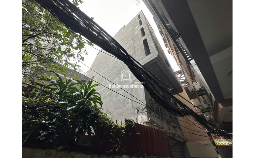(Tin thật 100%) Bán chung cư mini 70m2 x 16 CH tại Xã Đàn - Cách mặt phố 5m - Dòng tiền 1,35 tỷ/năm