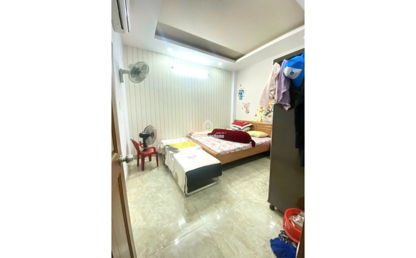 Mặt Tiền Lớn 10M, Khu P Lô, Tam Bình Thủ Đức, DT 81m2 ( 5.2 x 16 ) 4 Tầng, chỉ 6.99ty