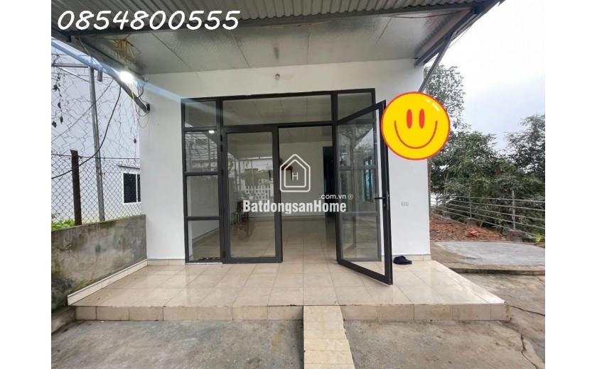 Mảnh đất 230m2 sẵn nhà 1 tầng- view cực đẹp- cách ngã ba Viên Châu chỉ 100m, ô tô đỗ cửa
