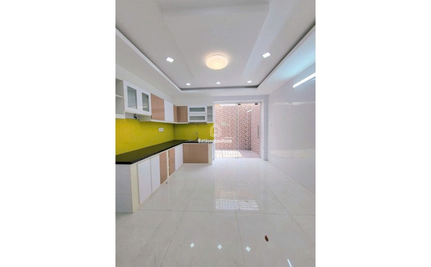 ĐI NÁT PHÚ NHUẬN - KG CÓ CĂN THỨ 2 - 5 TẦNG - 6PN LỚN - BTCT - HXH NGỦ NHÀ - PHAN ĐÌNH PHÙNG - P3 PHÚ NHUẬN - BÁN 11 TỶ - TL