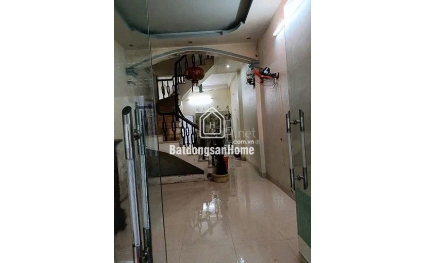 Chính chủ cho thuê nhà 3 tầng,4 ngủ, 3WC tại Xóm Đình, Tự Khoát, Ngũ Hiệp, Thanh Trì