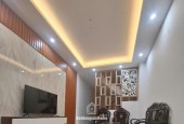 BÁN NHÀ 4 tầng đẹp, Hoàng Mai, 44m², 6.9 tỷ - Vị trí vàng, ô tô đỗ cửa