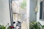 SOS, Bán Nhà Gấp, Linh Đông, THủ Đức, HXH, DT 102m2, ở Ngay. Chỉ 4ty hơn
