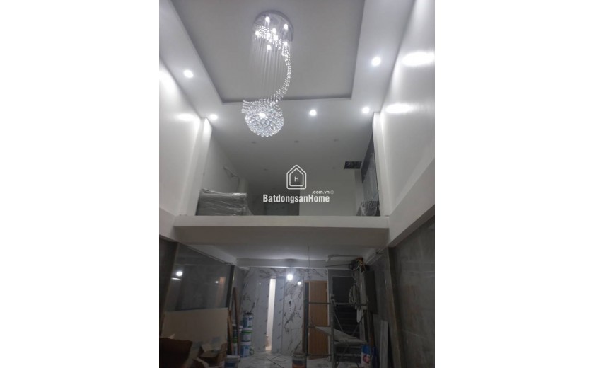 NHÀ MỚI Ô Ô TÔ  CHÁNH- KINH DOANH ĐỈNH PHỐ PHÚC LỢI- LONG BIÊN,  45 M2,7 TẦNG,MẶT TIỀN  4M, 11.8 TỶ.