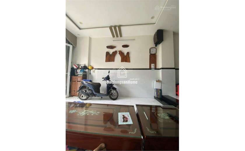 https://batdongsan.com.vn/ban-nha-rieng-phuong-dinh-cong/dai-kim-linh-dam-mot-buoc-ra-pho-dep-lung-linh-ban-khu-vuc-dai-kim-linh-dam-pr42374608