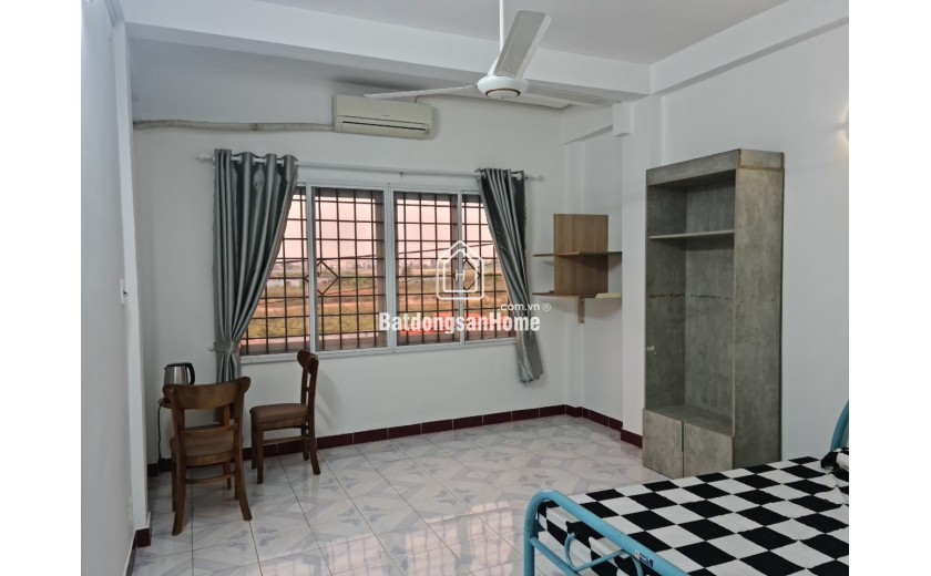 Cho thuê nhà nguyễn căn đầy đầy đủ nội thất 72C Mạc Đỉnh Chi,,Đakao,Q.1