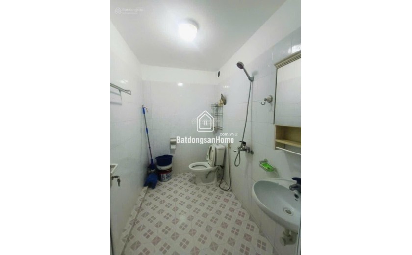 Cần bán gấp nhà Hoàng Văn Thái, 65m2x5T, MT 4.5m, giá 13.5 tỷ, hai ô tô tránh, dừng đỗ ngày đêm