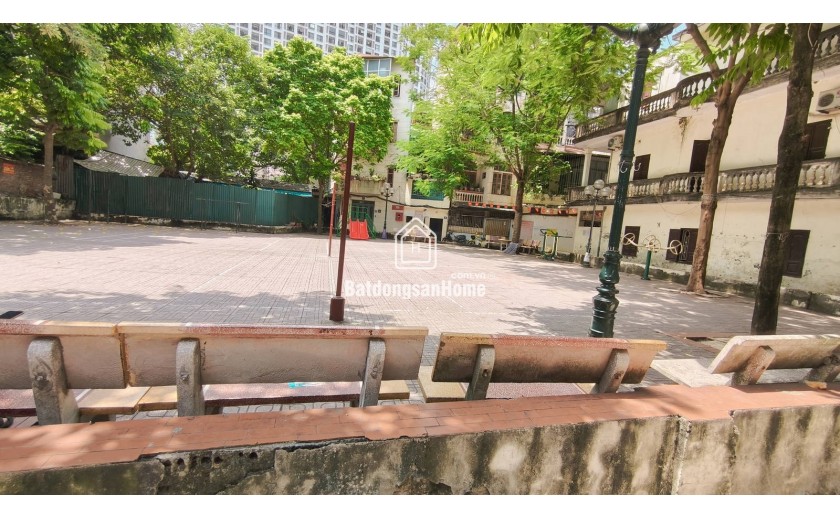 Chính chủ bán gấp nhà mới, ngõ ô tô, Kinh Doanh, ngõ 53 Quan Nhân;  DT: 50 m2 –  5 tầng. 9,8 tỷ.