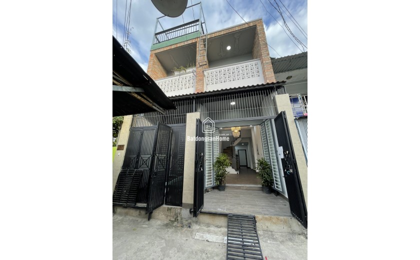 TX43 - 1 sẹc-  NHÀ SIÊU ĐẸP  45M2 -  3PN- SÂN THƯỢNG- sát BỜ SÔNG VÀM THUẬT
2,780 TỶ