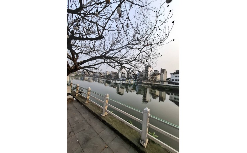 Phải Nhanh !!! Đất Hồng Tiến, Bồ Đề 60m x 6m gần oto chỉ 6t3 có tl. LH 0936123469