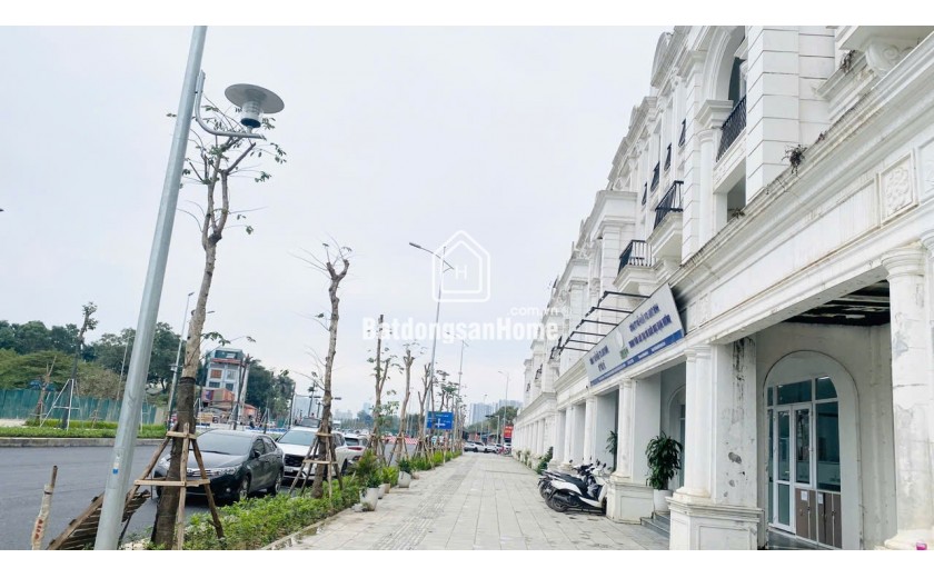 Chỉ 120 tỉ có ngay LÔ GÓC shophouse Liền kề Louis City 3 Đại Mỗ, 240m, 5 tầng, 2 thoáng trước sau, vỉa hè rộng (có tl).