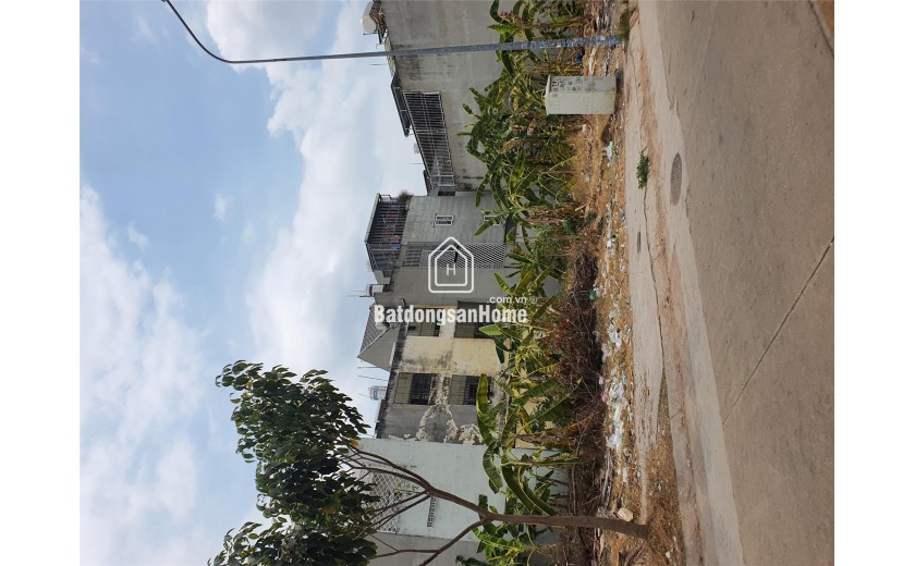 Nhà Mặt Tiền long trường q9 vừa ở vừa kinh doanh. 105m. giá rẻ hơn khu vực. 6.9 tỷ.bớt lộc.