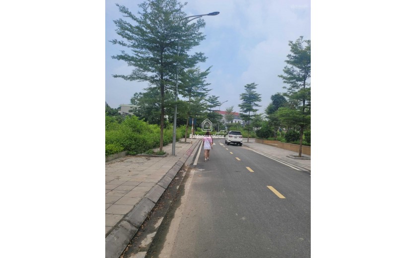 Em Trường cập nhật QUỹ đất nền Lương Sơn giá tốt cho nhà đầu tư. Liên hệ trực tiếp để được tư vấn ạ.