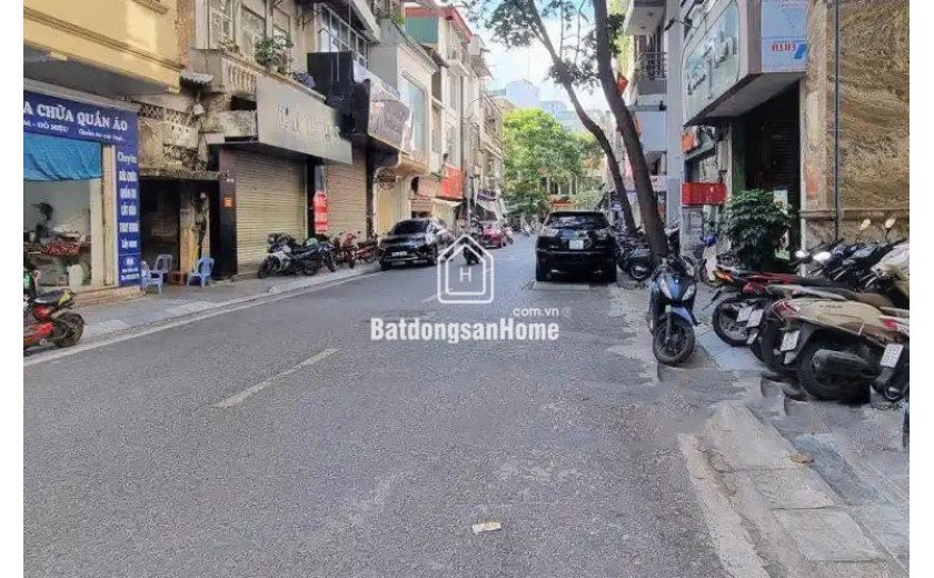 BÁN GẤP TOÀN NHÀ DÒNG TIỀN 3TỶ/NĂM MẶT PHỐ MAI HẮC ĐẾ